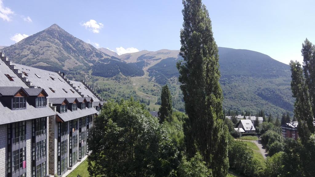 Apartamentos Ball Benas Edificio Prados De Velarta Cerler Kültér fotó